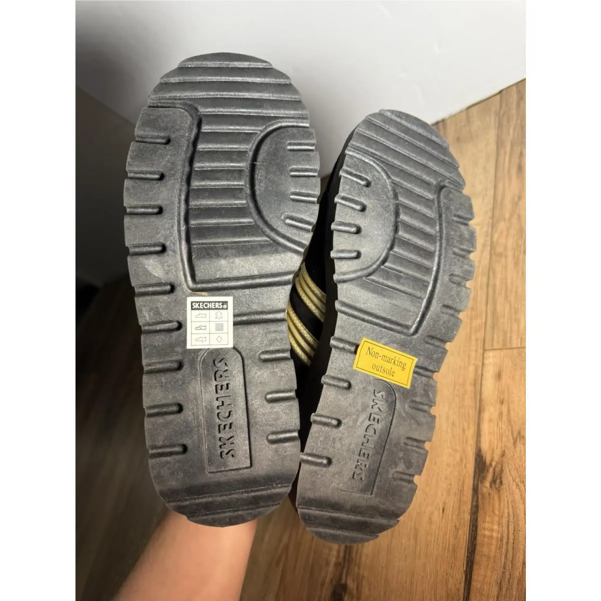 Skechers shoes - Black 6