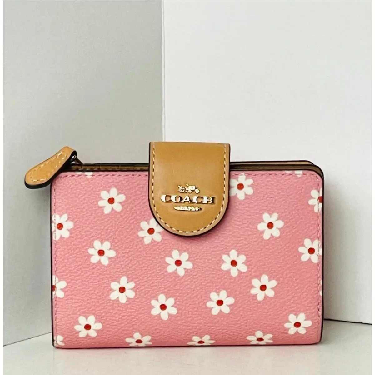 CFD94 Medium Corner Zip Wallet Gold Pink Floral Print Compact Womens by Coach