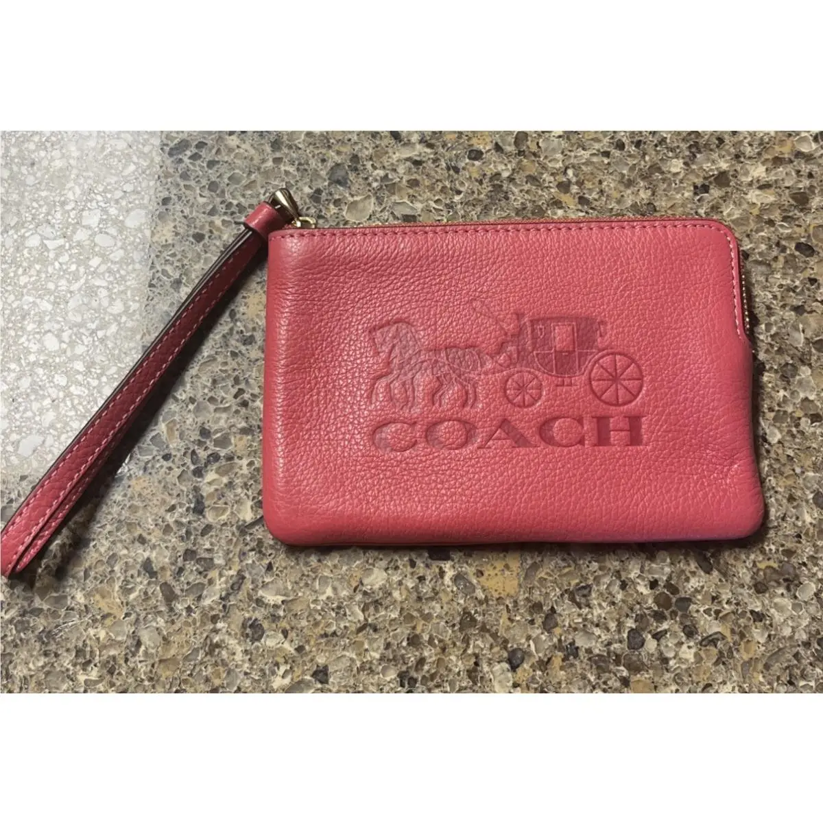 Coach Corner Zip Wristlet Horse Carriage Pink/strawberryhaze Wallet Clutch
