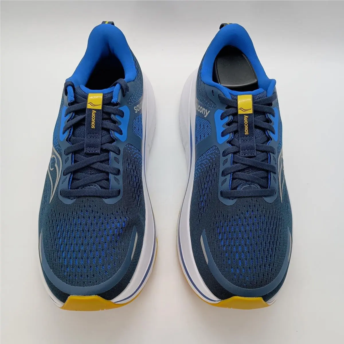 Saucony shoes - Guide 18 - Guide - Blue 2