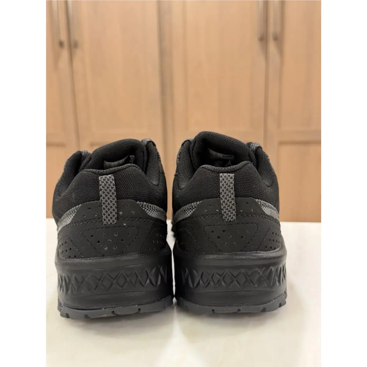 Saucony shoes - Saucony Excursion - Excursion - S10584 - Black, Manufacturer: Black Charcoal 4