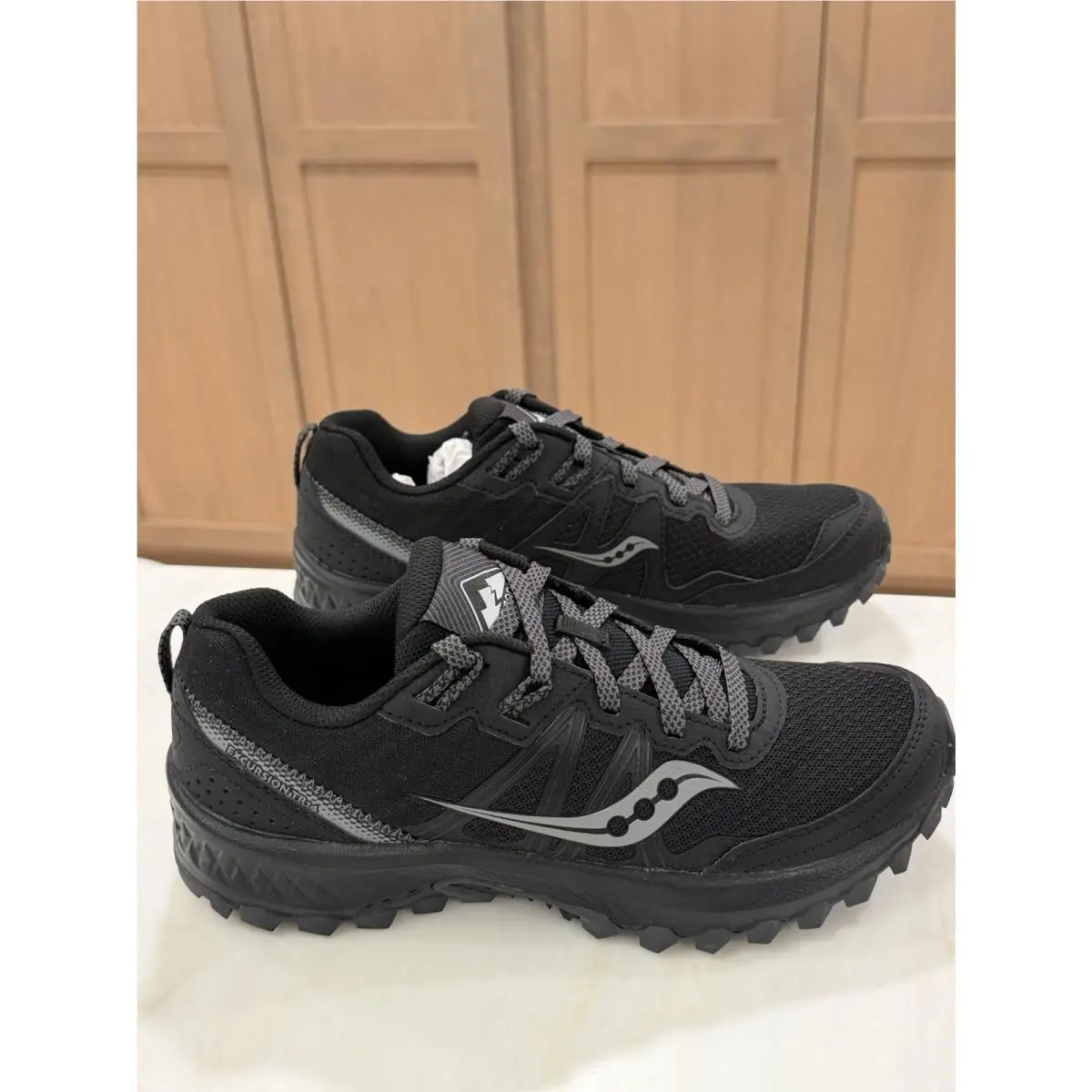 Saucony shoes - Saucony Excursion - Excursion - S10584 - Black, Manufacturer: Black Charcoal 5