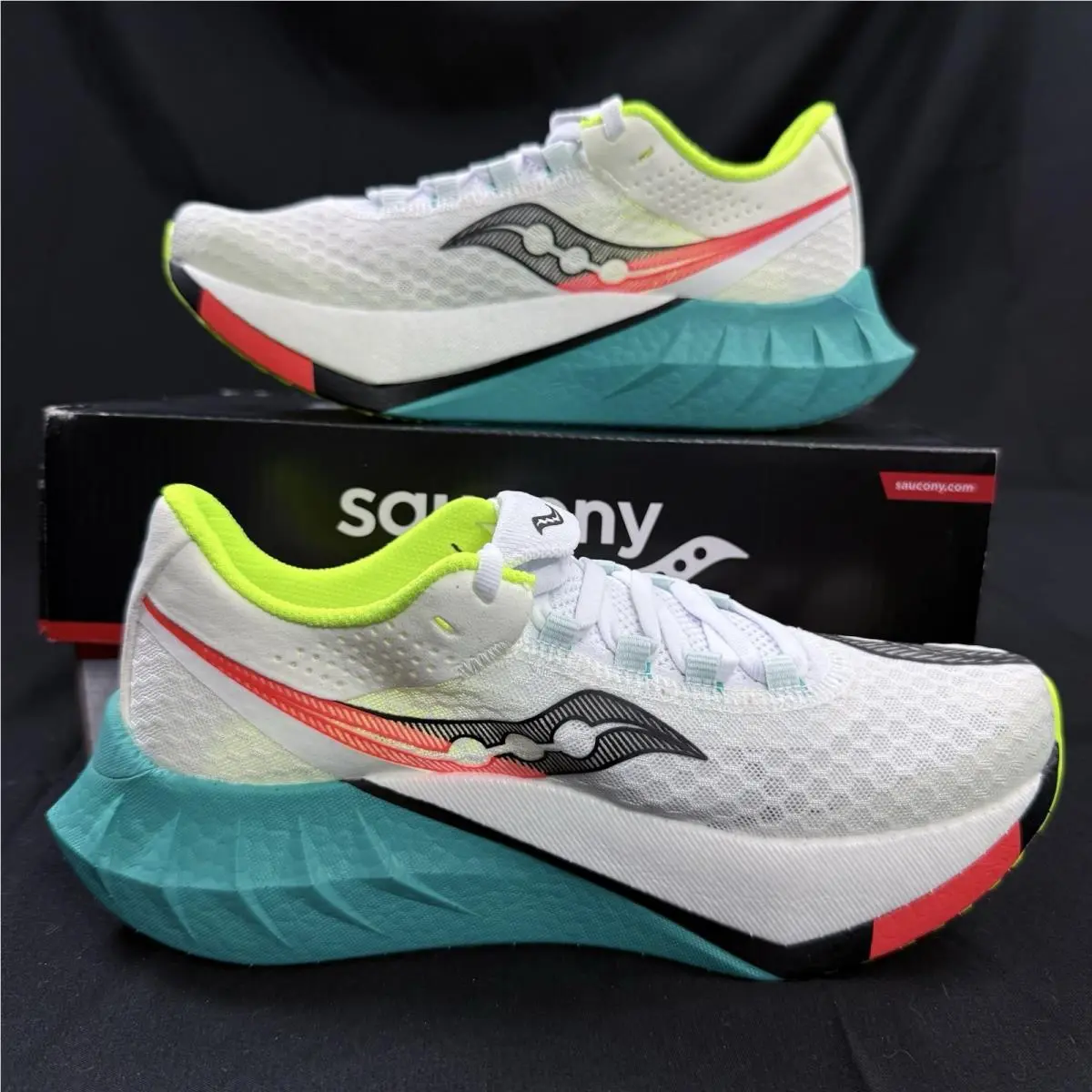 Saucony shoes - Saucony Endorphin Pro 4 - Endorphin Pro - S10939-97 - White 0