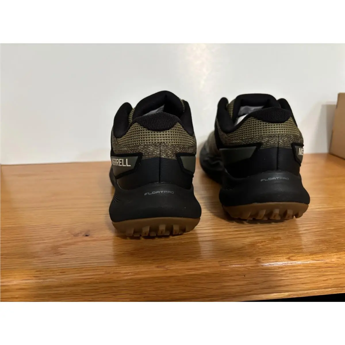 Merrell shoes - green/black 3
