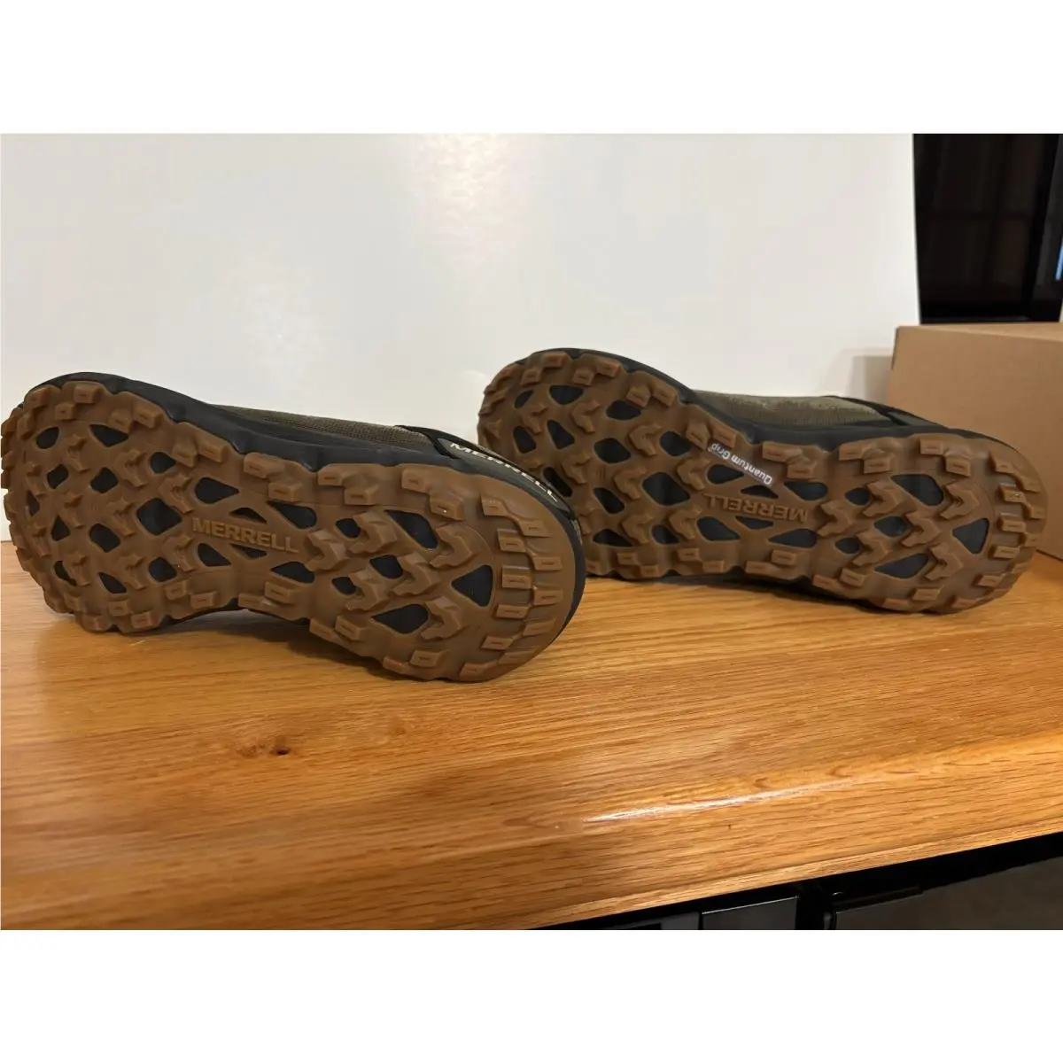 Merrell shoes - green/black 4