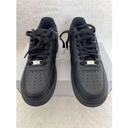 Nike shoes - Black 0