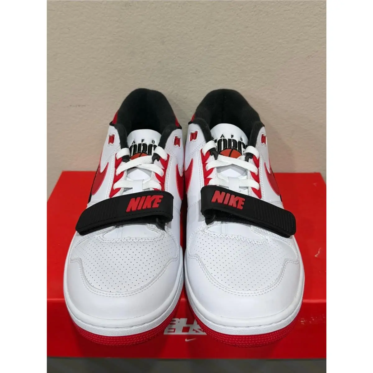 Nike shoes - White 1