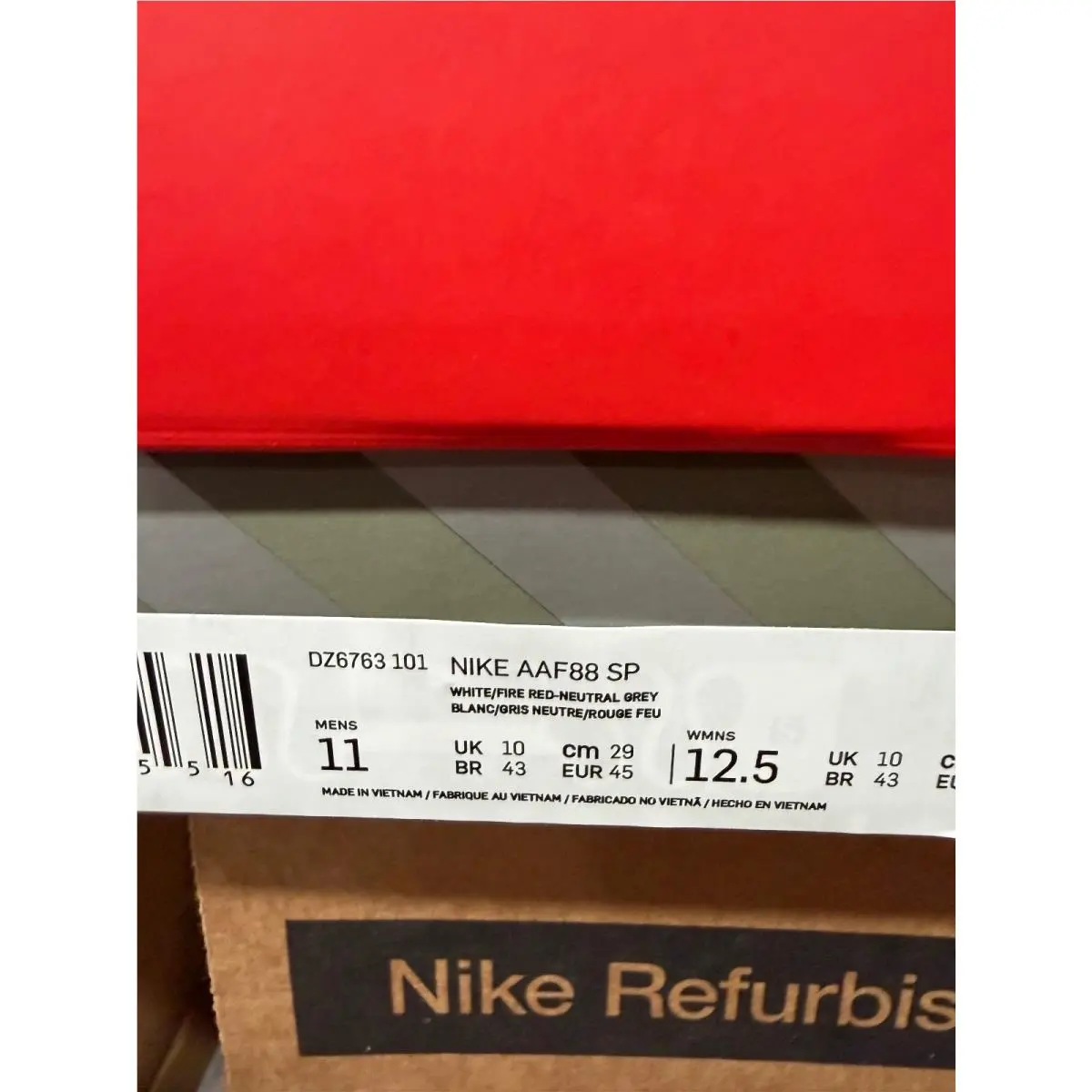 Nike shoes - White 5