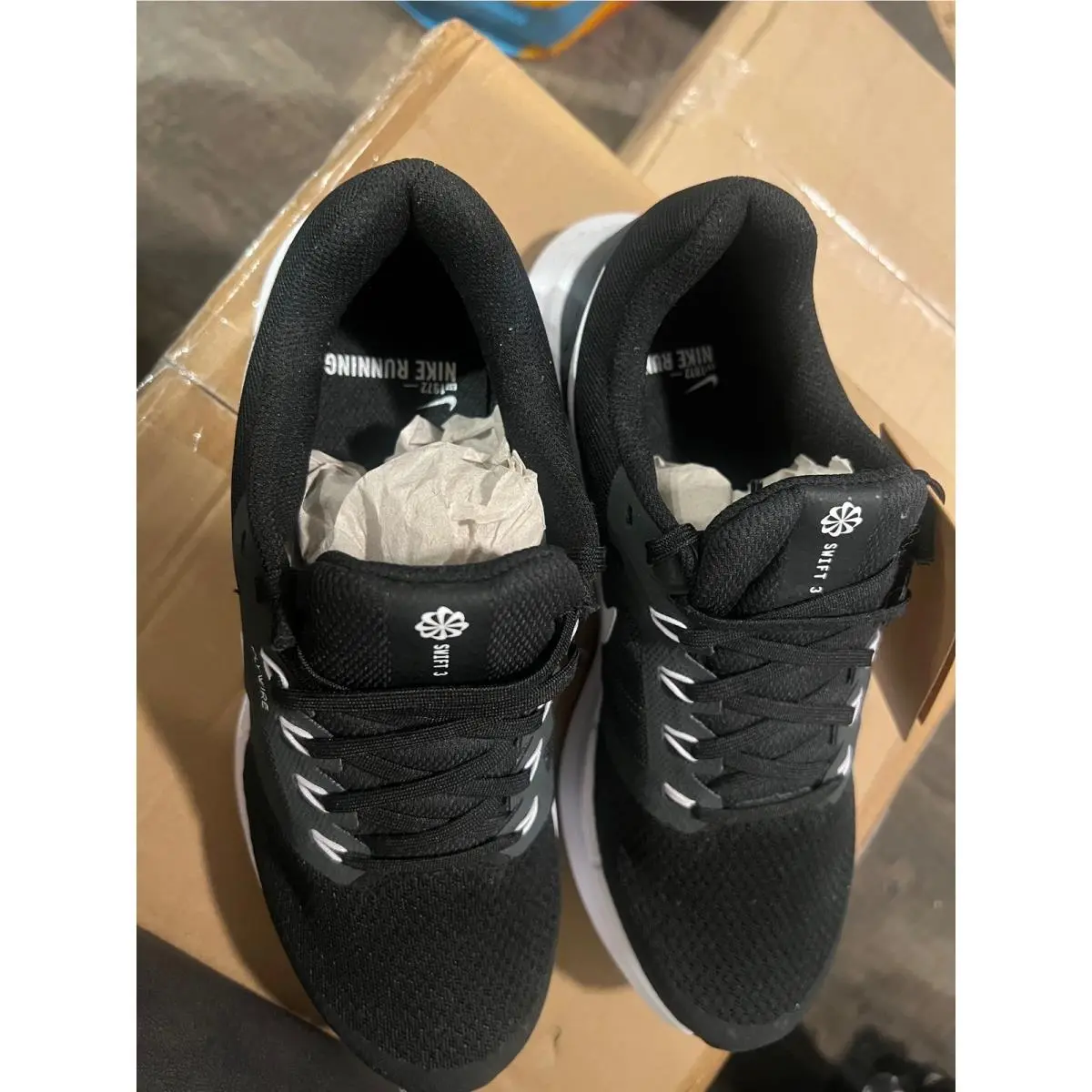 Nike shoes - Nike Swift 3 - Swift - Black 3