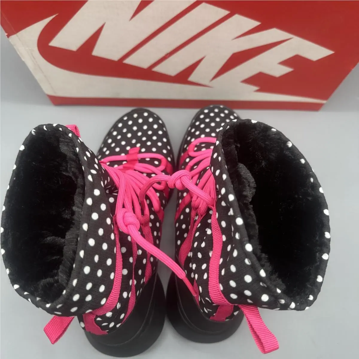 Nike shoes - Nike Roshe One - Roshe One - Multicolor 3