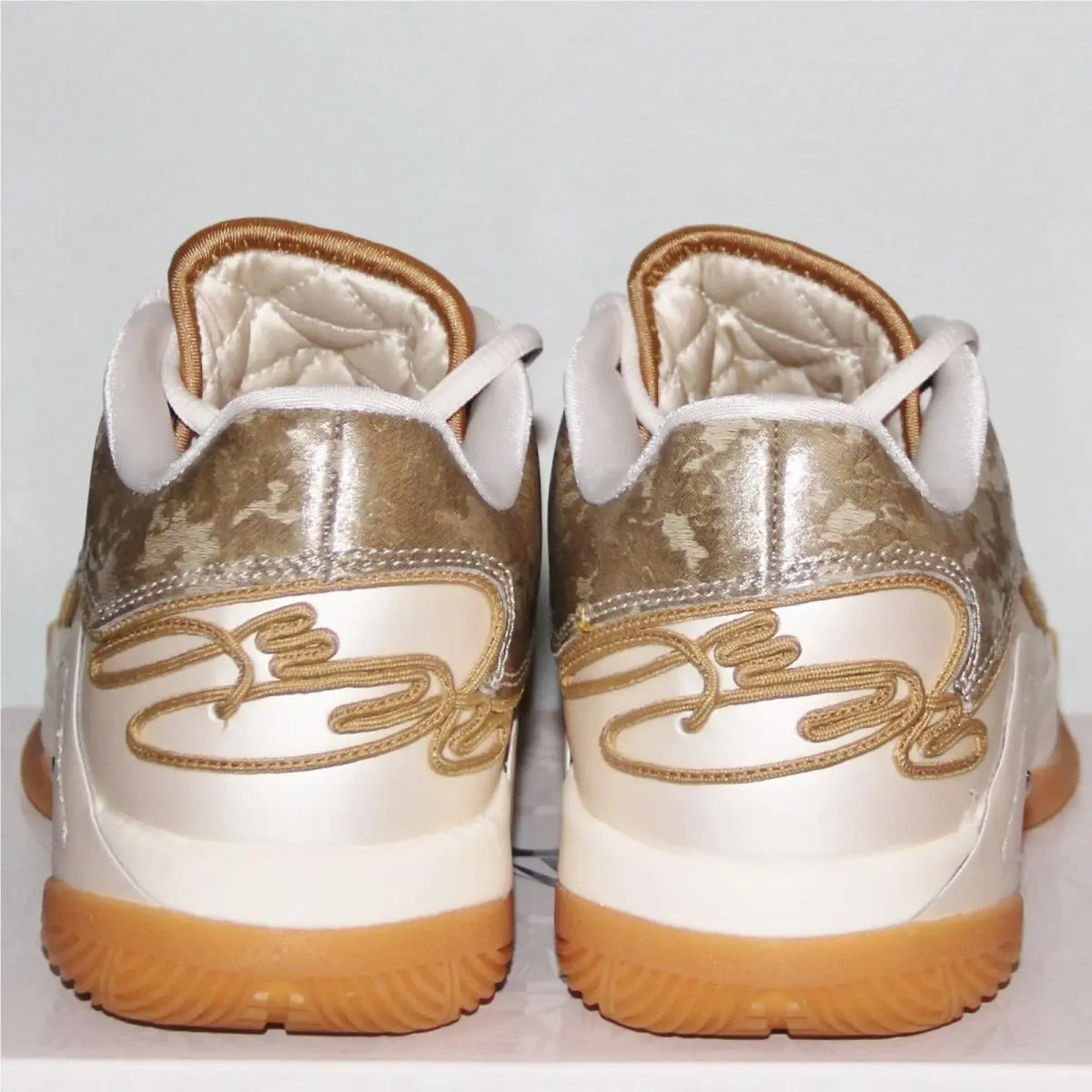 Nike shoes - Nike Lebron 22 GS - Lebron - Gold 3
