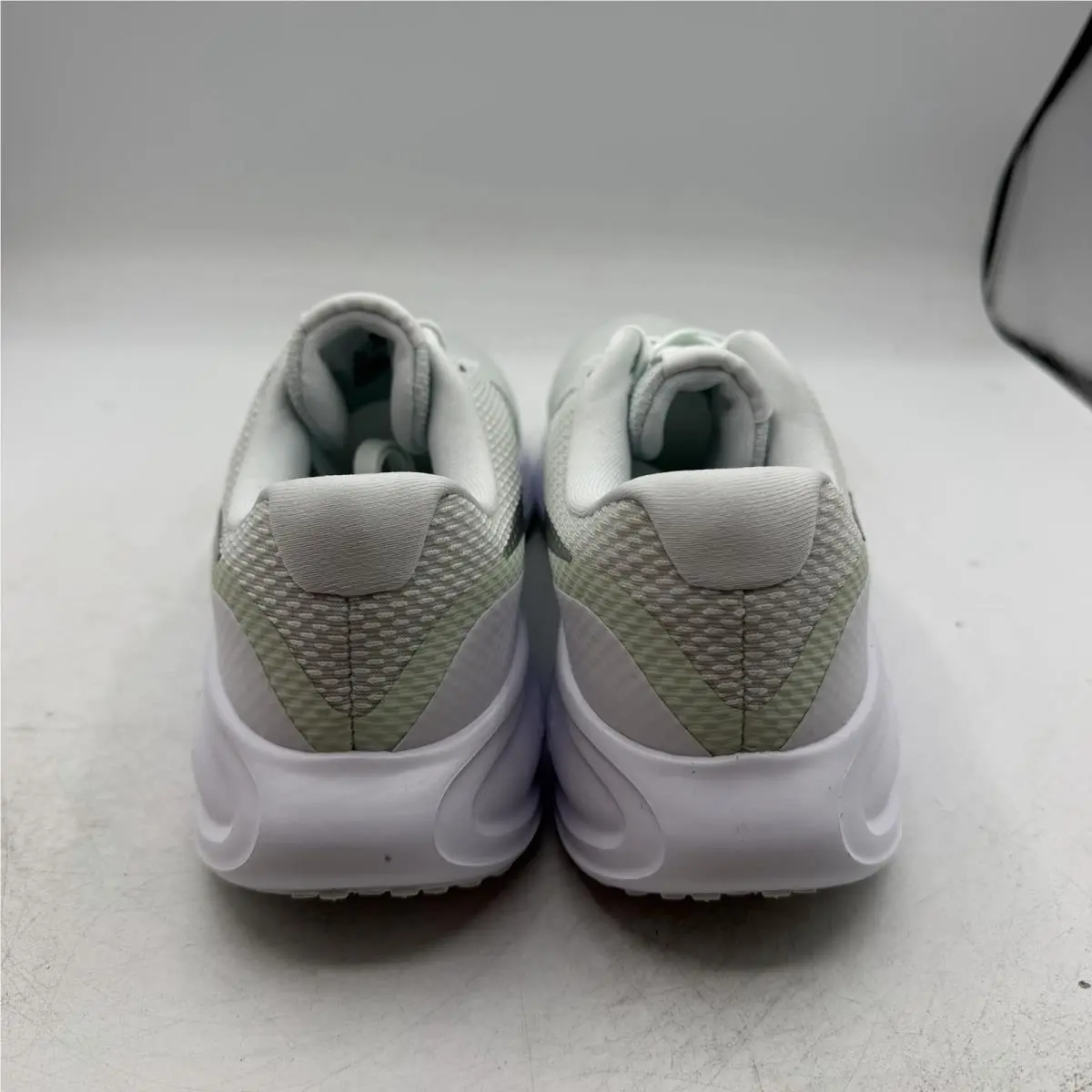 Nike shoes - HJ8485107 - HJ8485-107 - Green 6