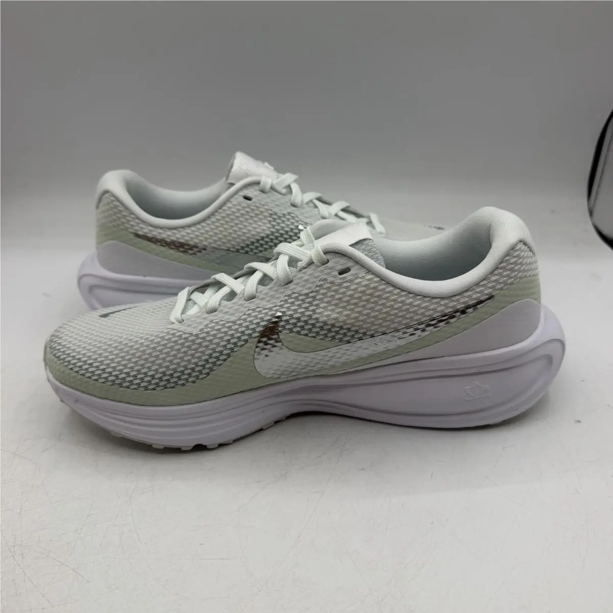 Nike shoes - HJ8485107 - HJ8485-107 - Green 1
