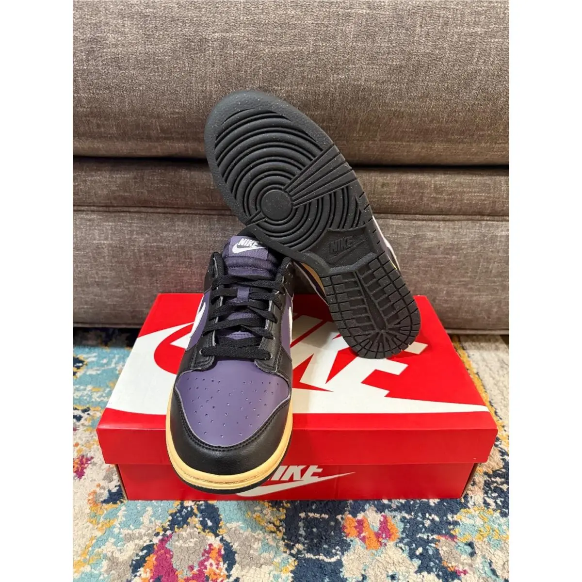 Nike shoes - Black 2