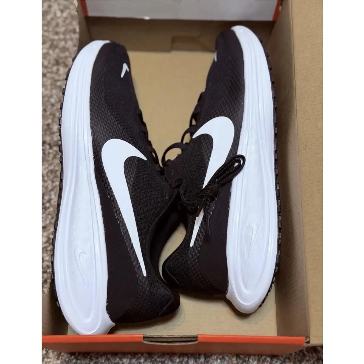 Nike shoes - Nike Revolution 8 - Revolution - Black (UPC: 00197862889765) 1