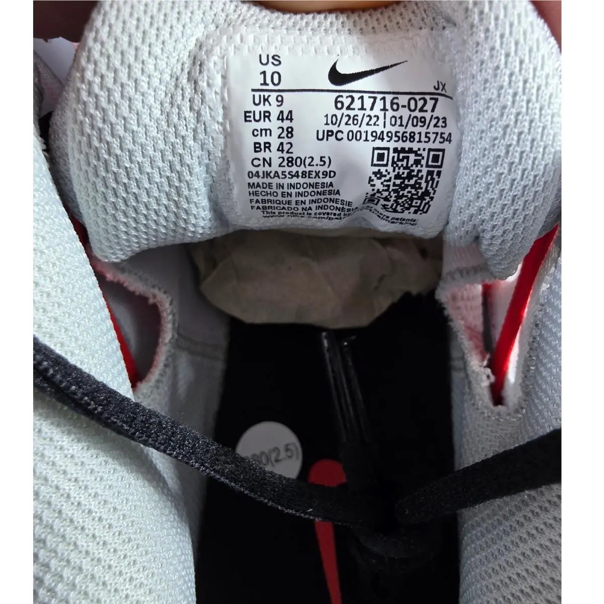 Nike shoes - Nike Reax 8 TR Mesh - Silver 3