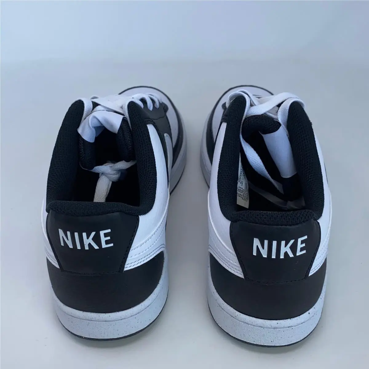 Nike shoes - Black (UPC: 197601451215) 1