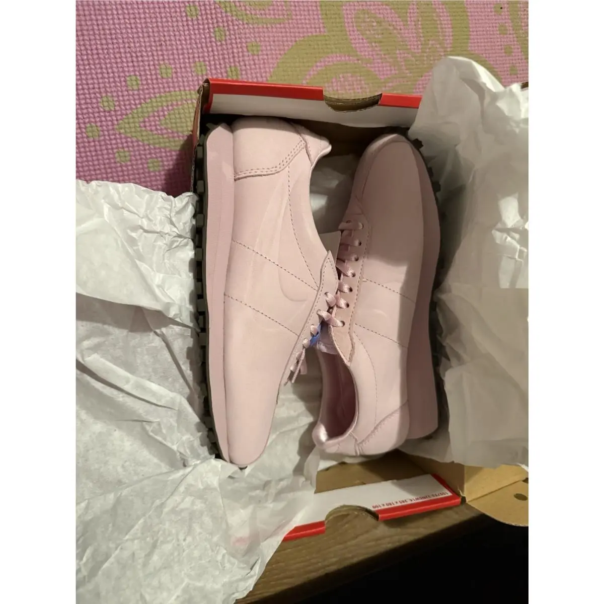 Nike shoes - Pink 0