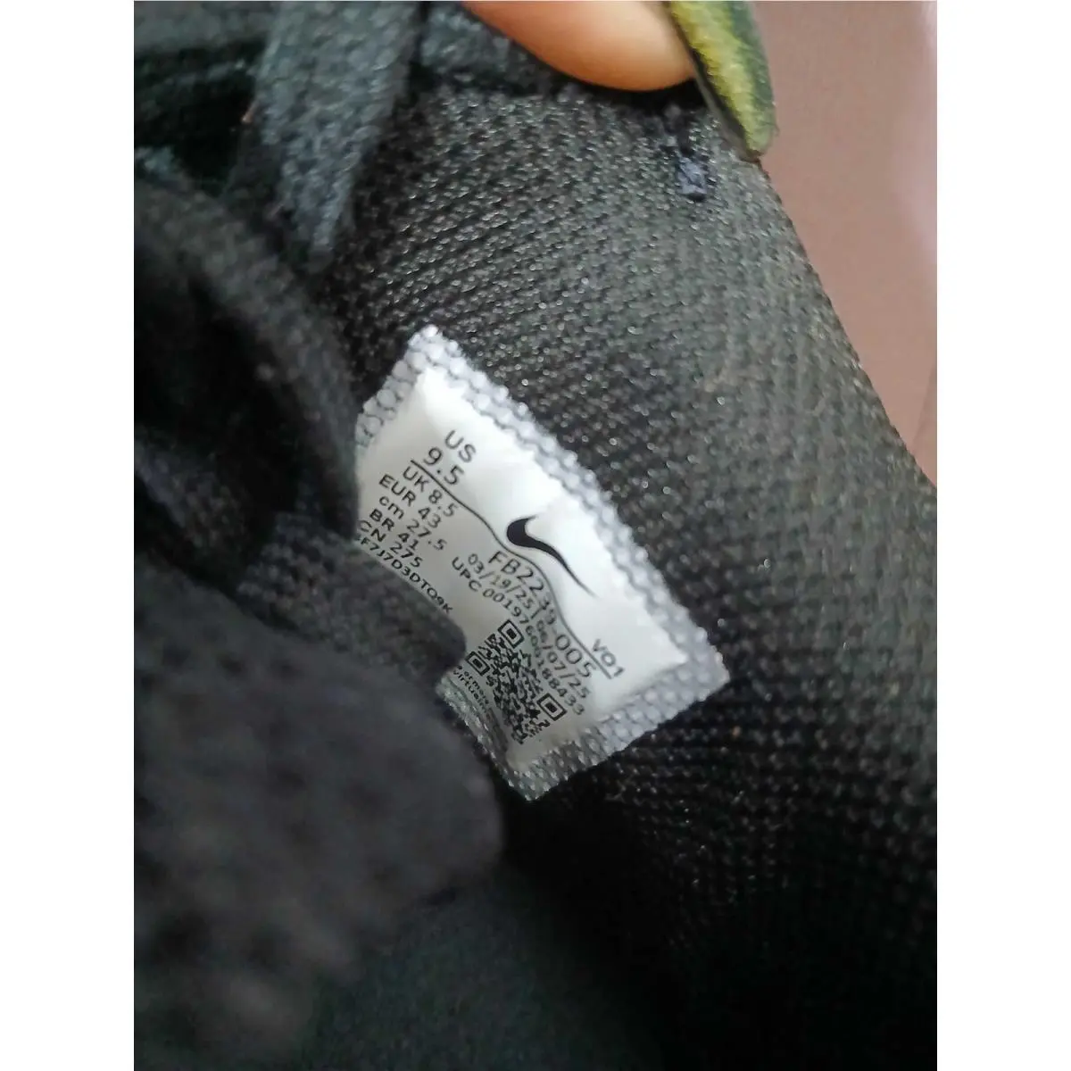 Nike shoes - Black 1
