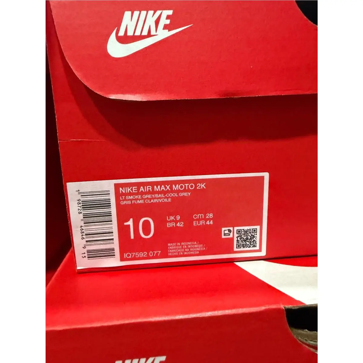 Nike shoes - Gray 4