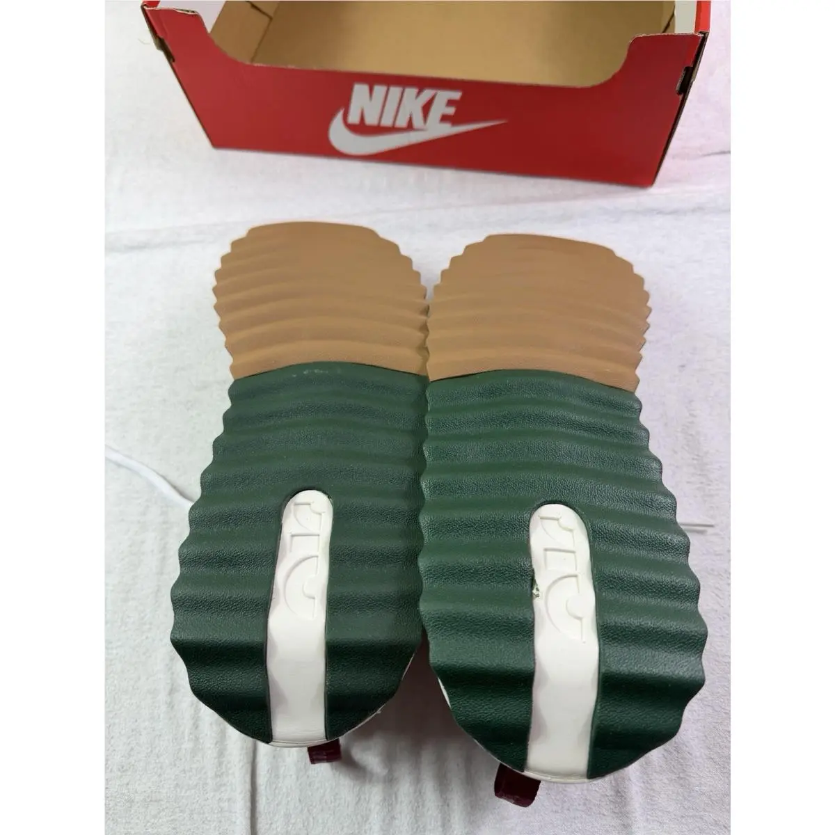 Nike shoes - Nike Air Max Dawn - Air Max Dawn - FB7158-131 - Sail/Gorge Green/Sail/Khaki 11
