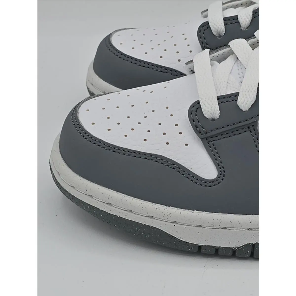 Nike shoes - Smoke Grey/Light Crimson/White 8
