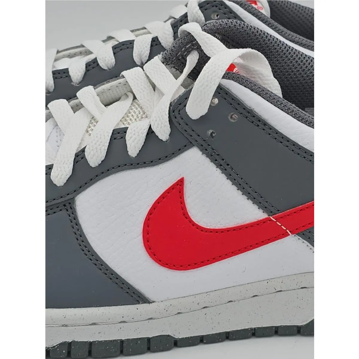 Nike shoes - Smoke Grey/Light Crimson/White 9