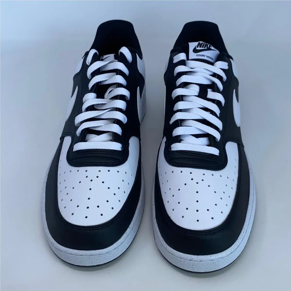 Nike shoes - Black (UPC: 197601450812) 2