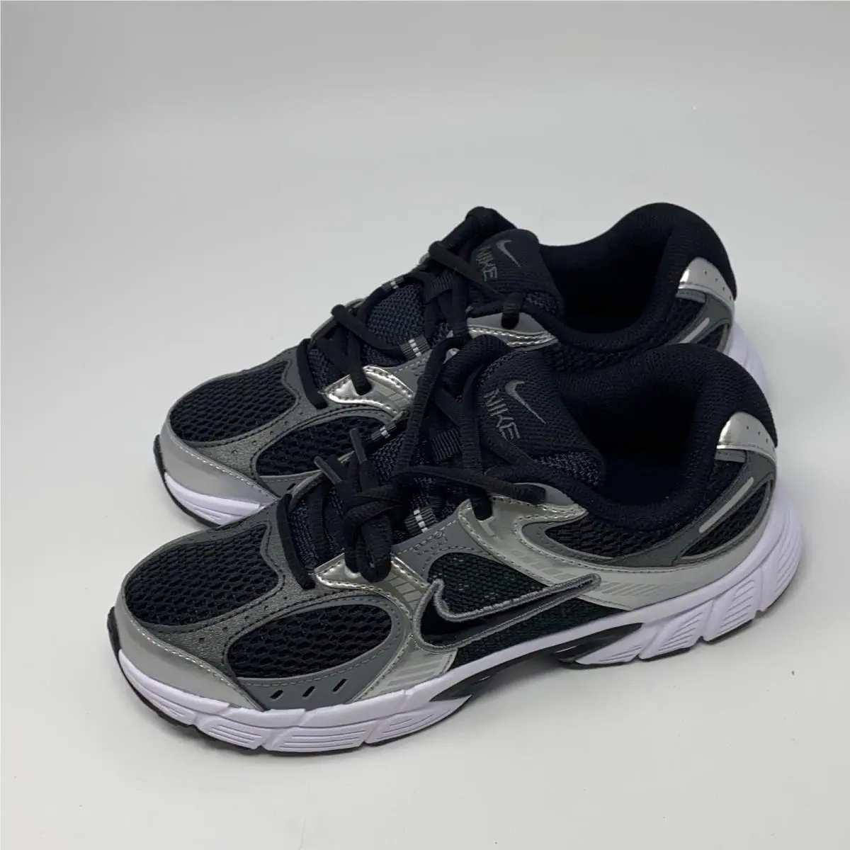 Nike shoes - Black 1