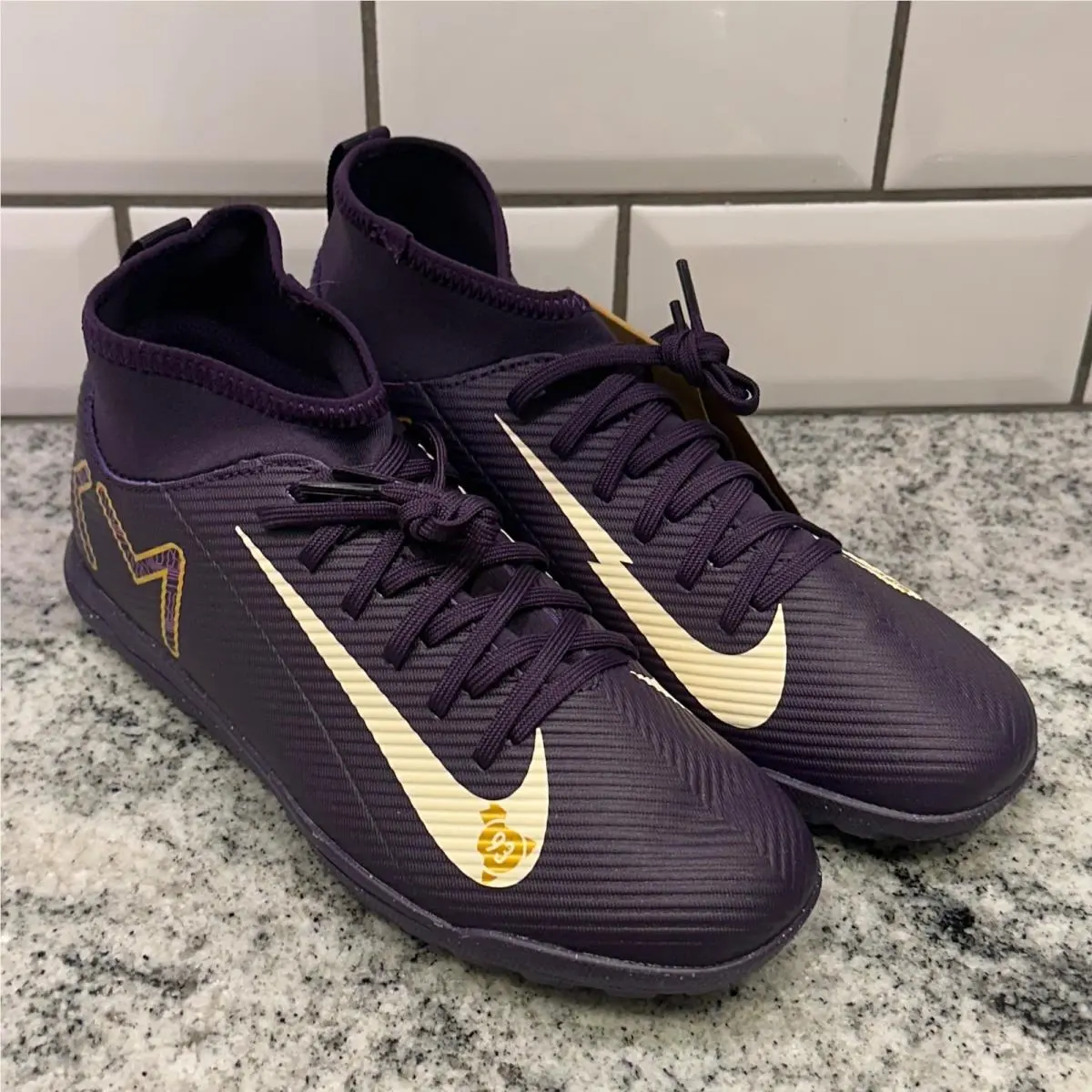 Nike Kids 4.5Y Superfly 10 Club KM TF Soccer Cleats Purple Mbappe HJ6933-500