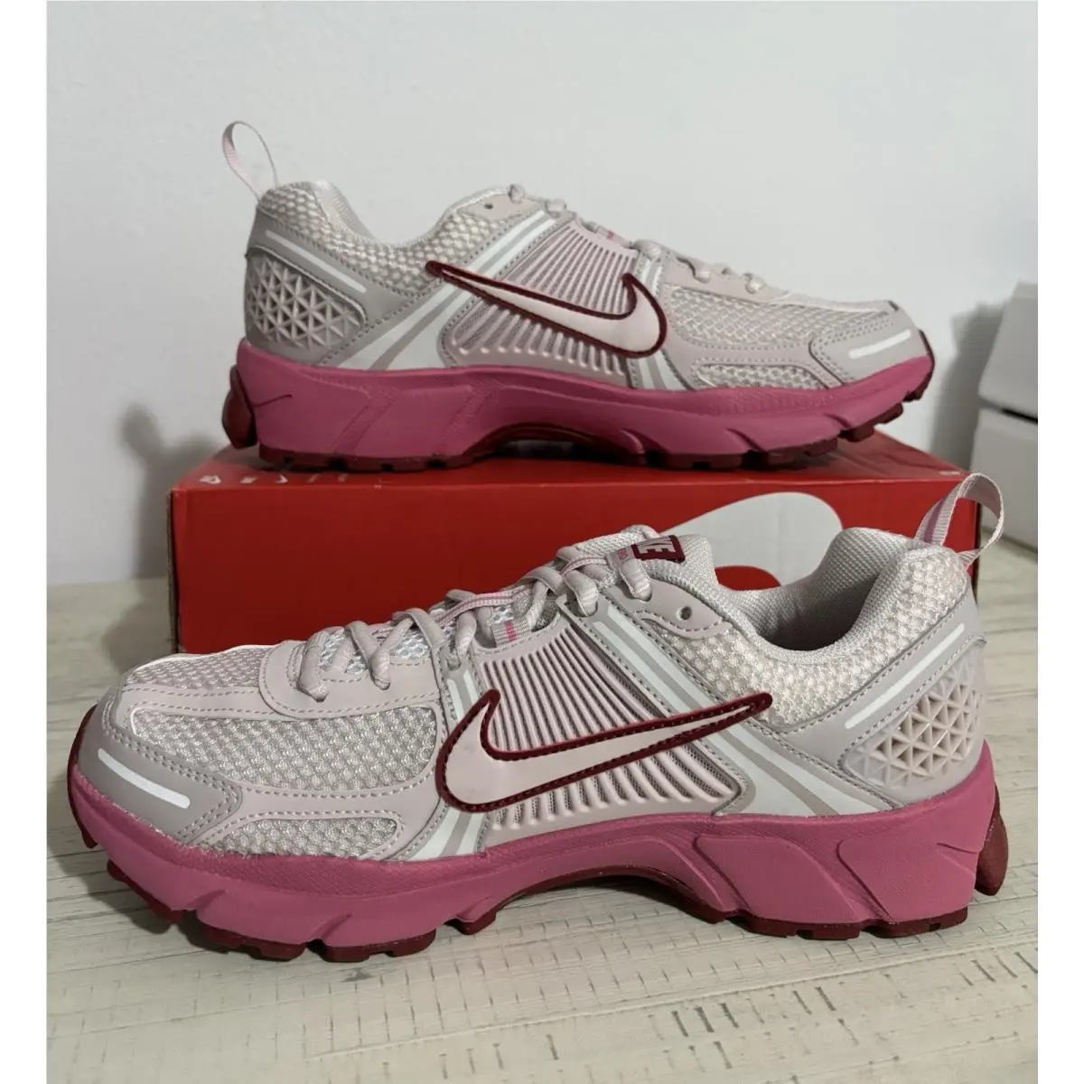 Nike shoes - vomero 5 - vomero - Silt Red Peony (UPC: 198726899722) 0
