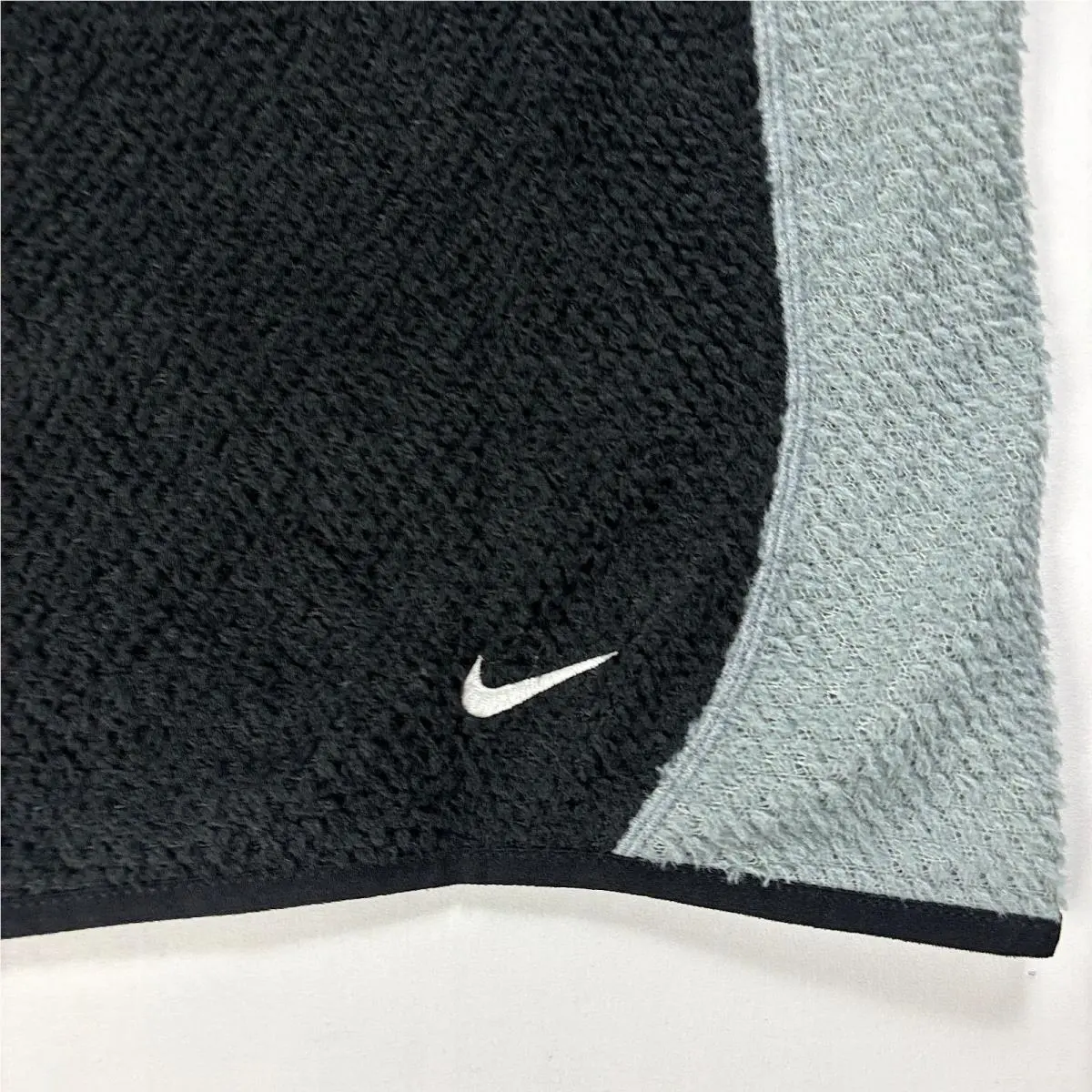 Nike clothing - Black (UPC: 198488239200) 8