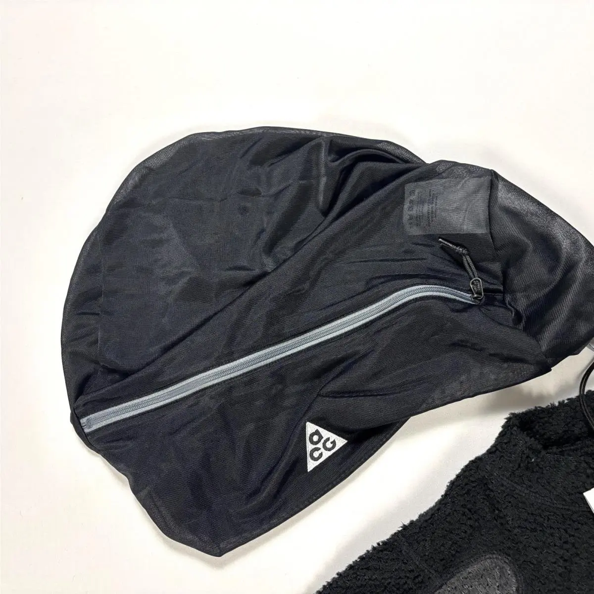 Nike clothing - Black (UPC: 198488239200) 2