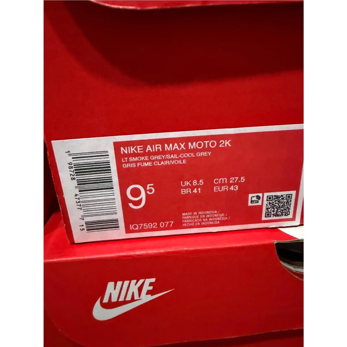 Nike shoes - Gray 4