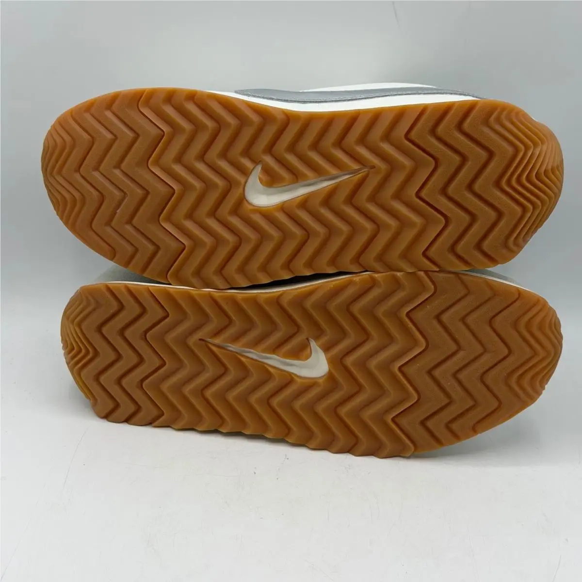 Nike shoes - Nike Pacific - Pacific - White 3