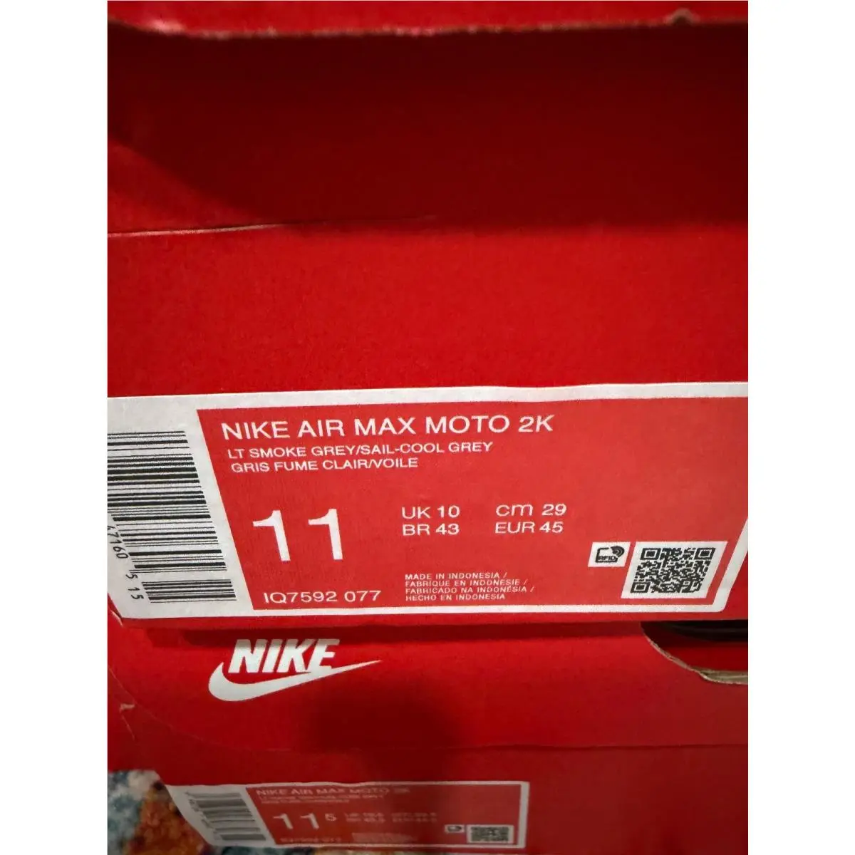 Nike shoes - Gray 4