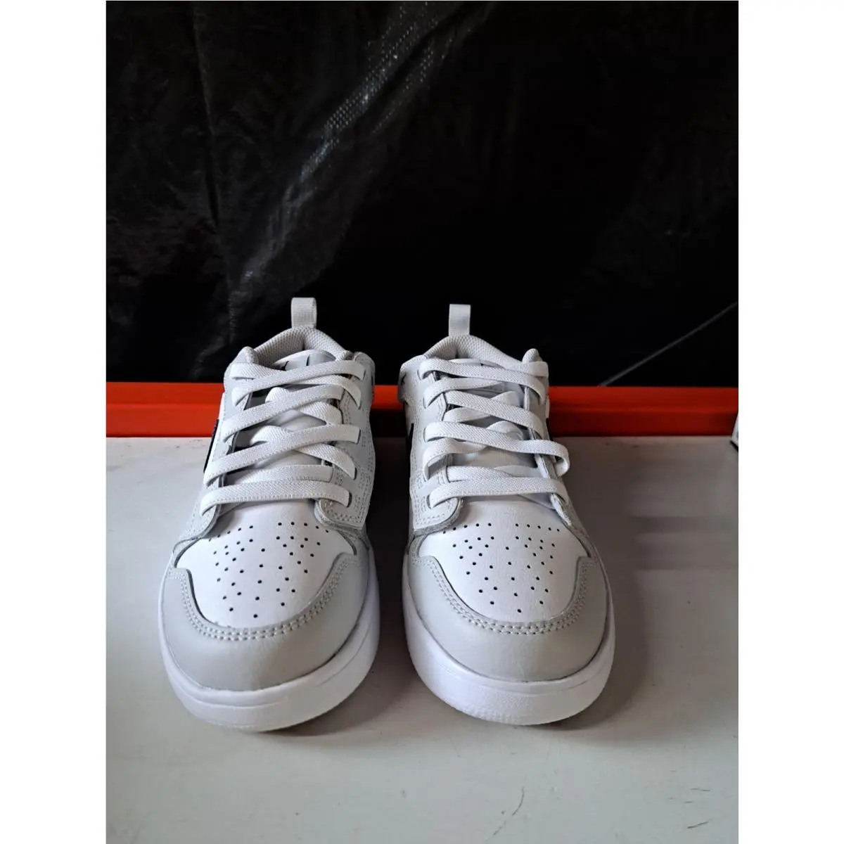 Nike shoes - Air Jordan 1 - Air - White 1