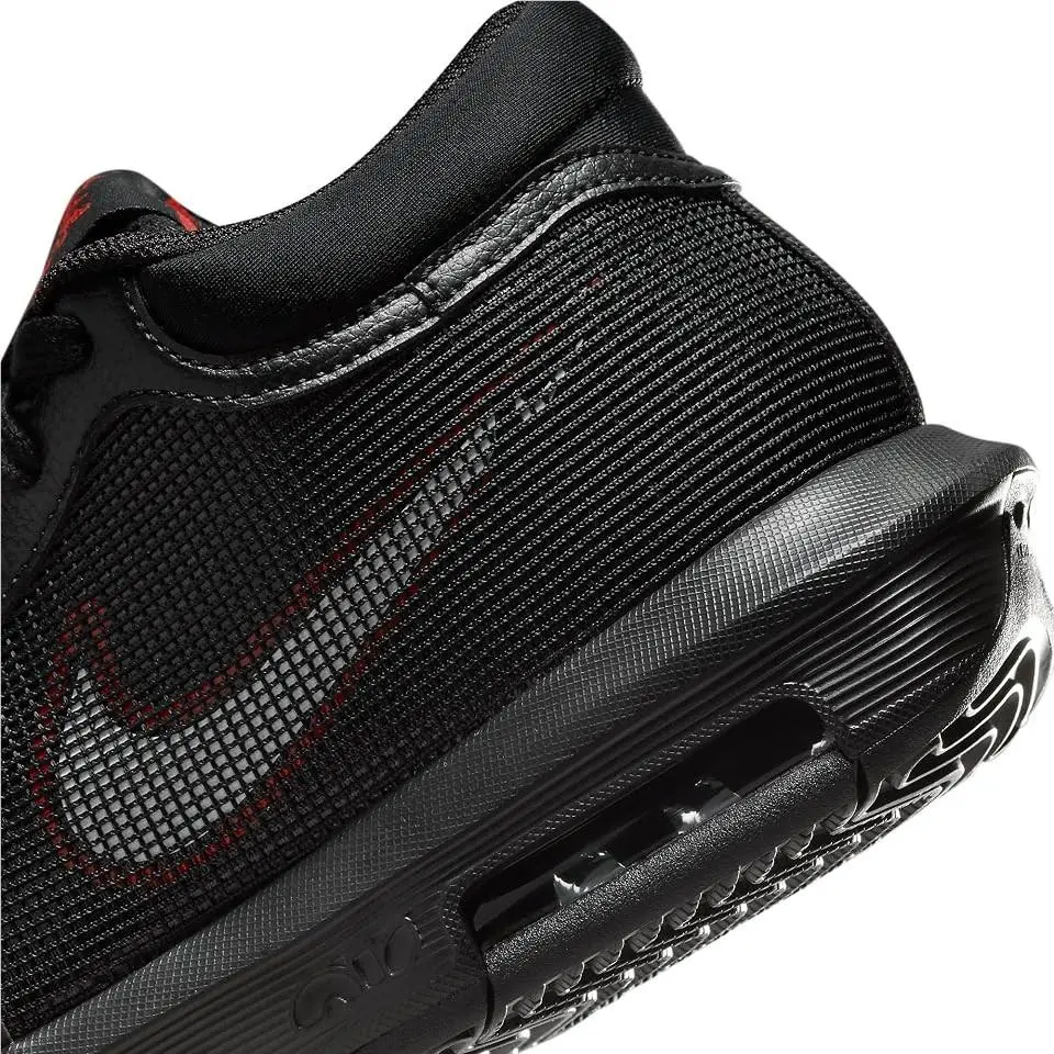Nike shoes - Black 3