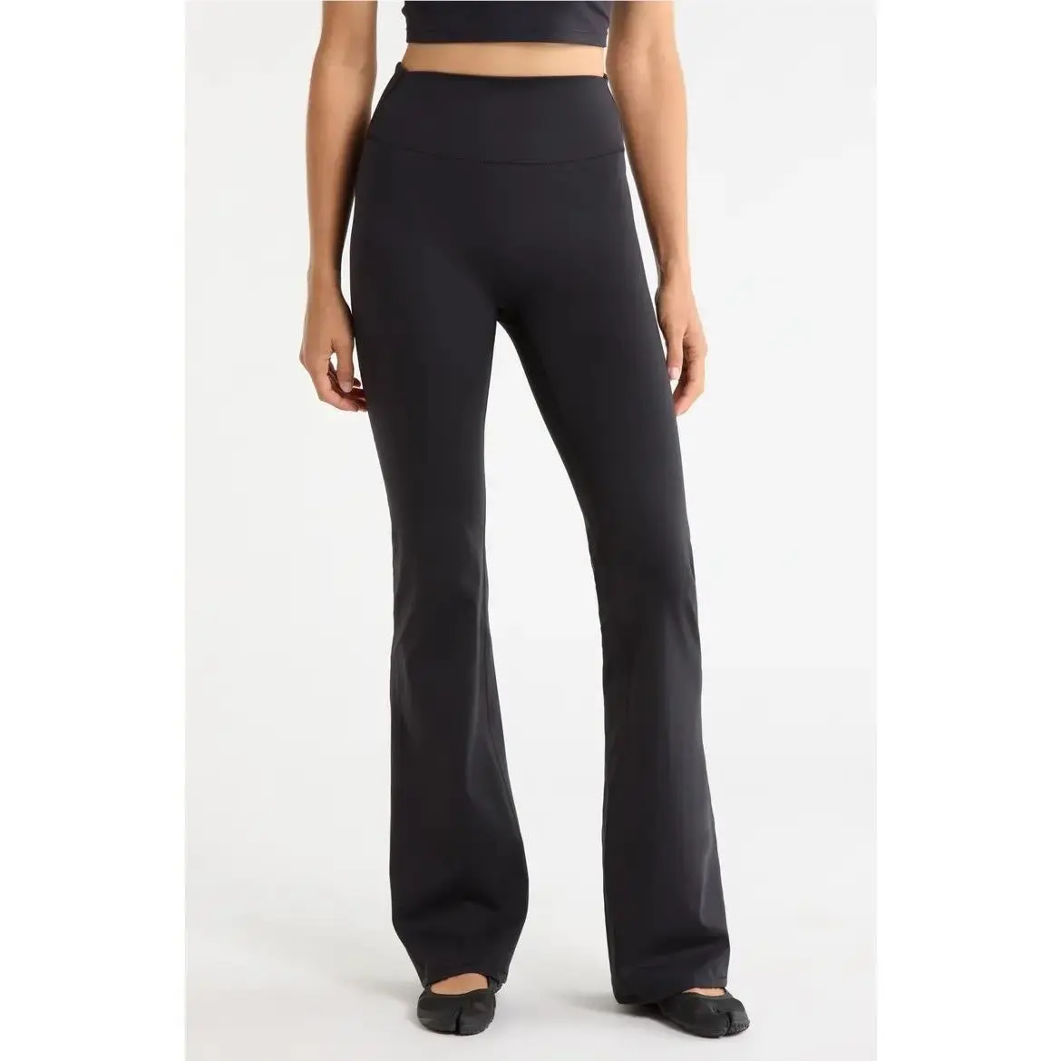x Nike Matte Obsidian Slim Flare Leggings SZ Small by Skims