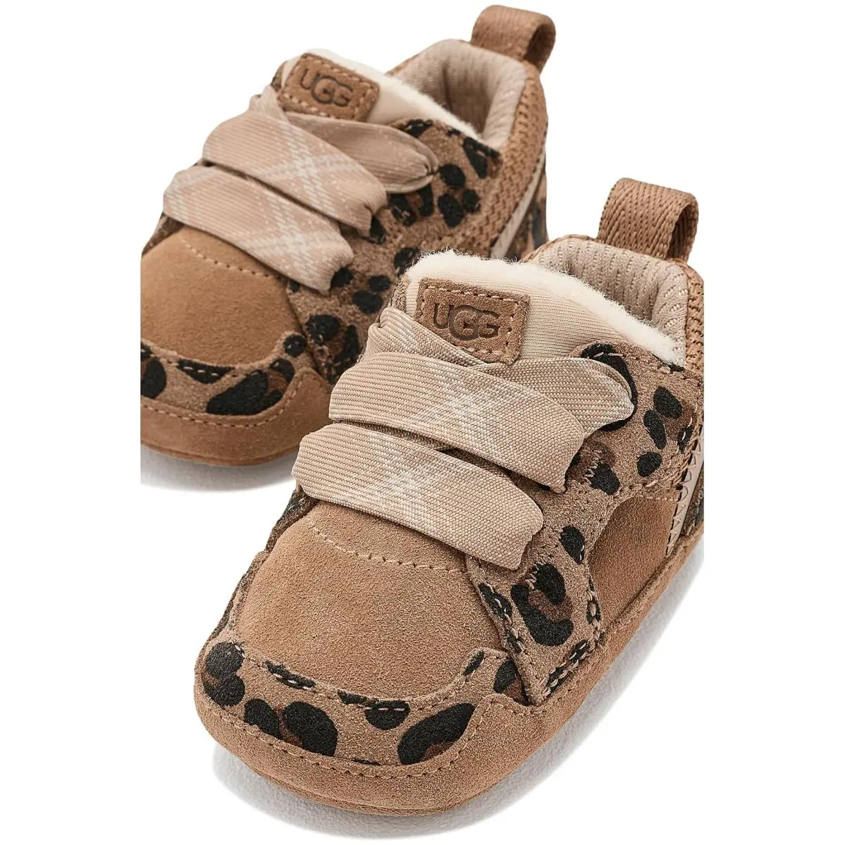 UGG shoes - Tan 4