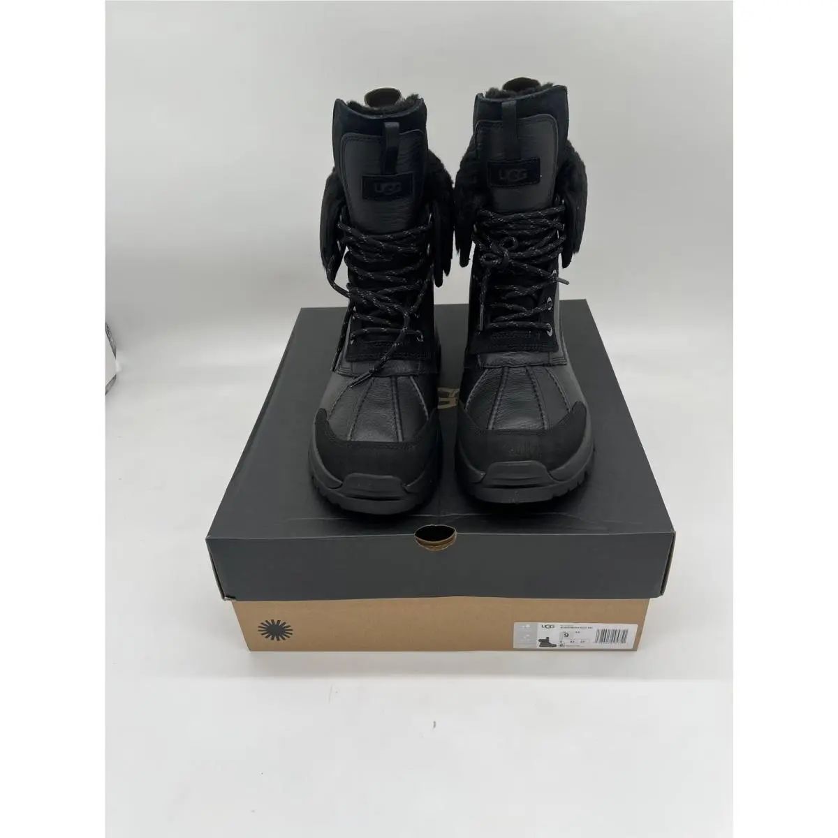 UGG shoes - UGG Adirondack Boot XXV - Adirondack Boot XXV - Black 5