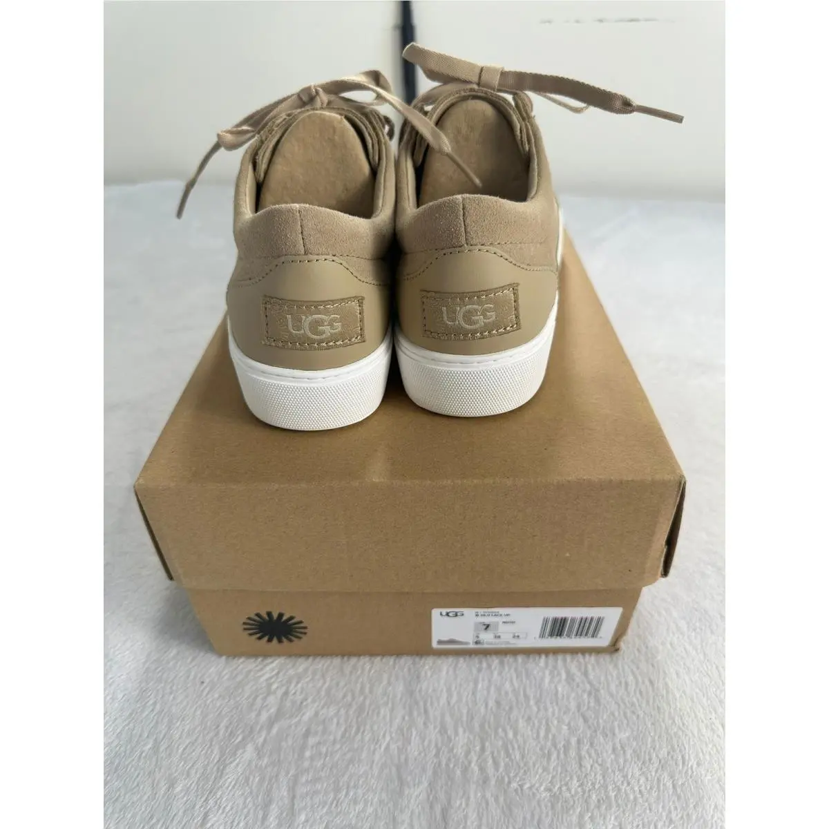 UGG shoes - UGG Zilo Lace Up - Zilo Lace - Beige 0