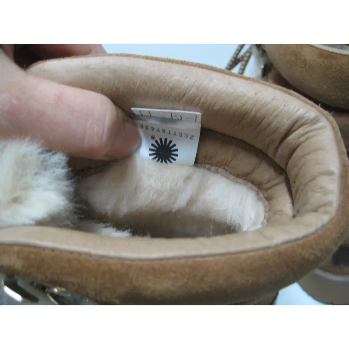 UGG shoes - Chestnut 4
