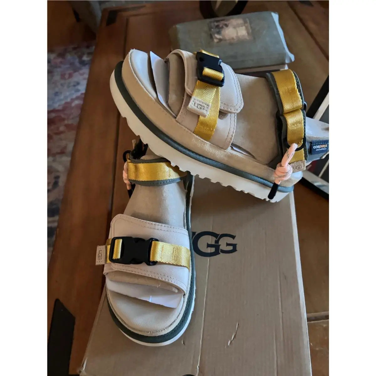 UGG shoes - Multicolor 2