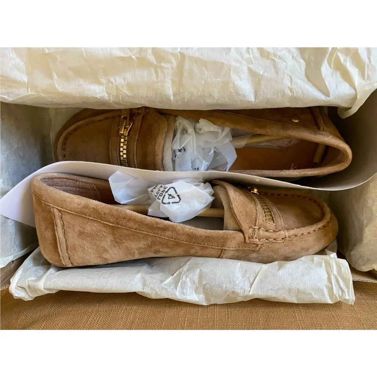 UGG shoes - Chestnut (UPC: 888855918714) 3