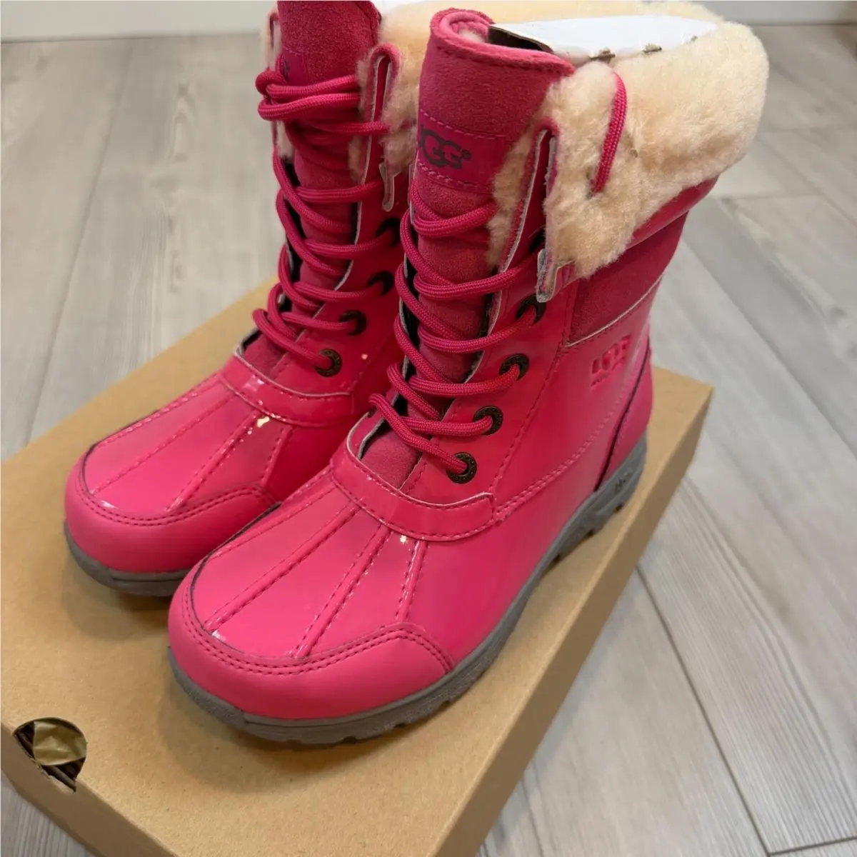 UGG shoes - Butte II Patent - Butte Patent - Pink 10