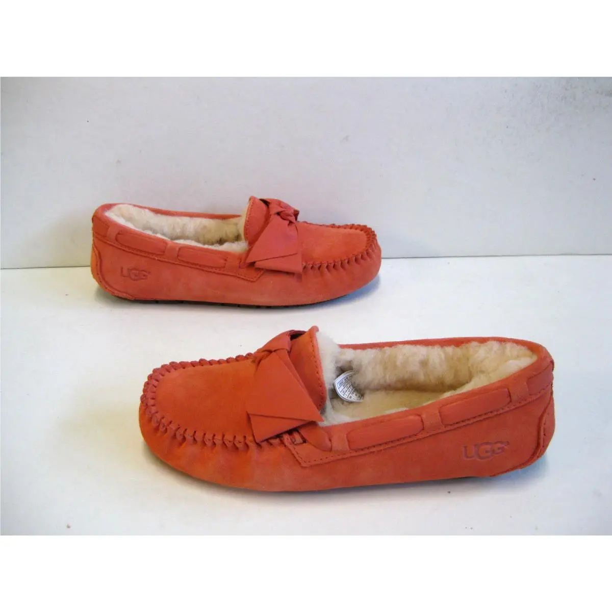 UGG shoes - Vibrant Coral 1