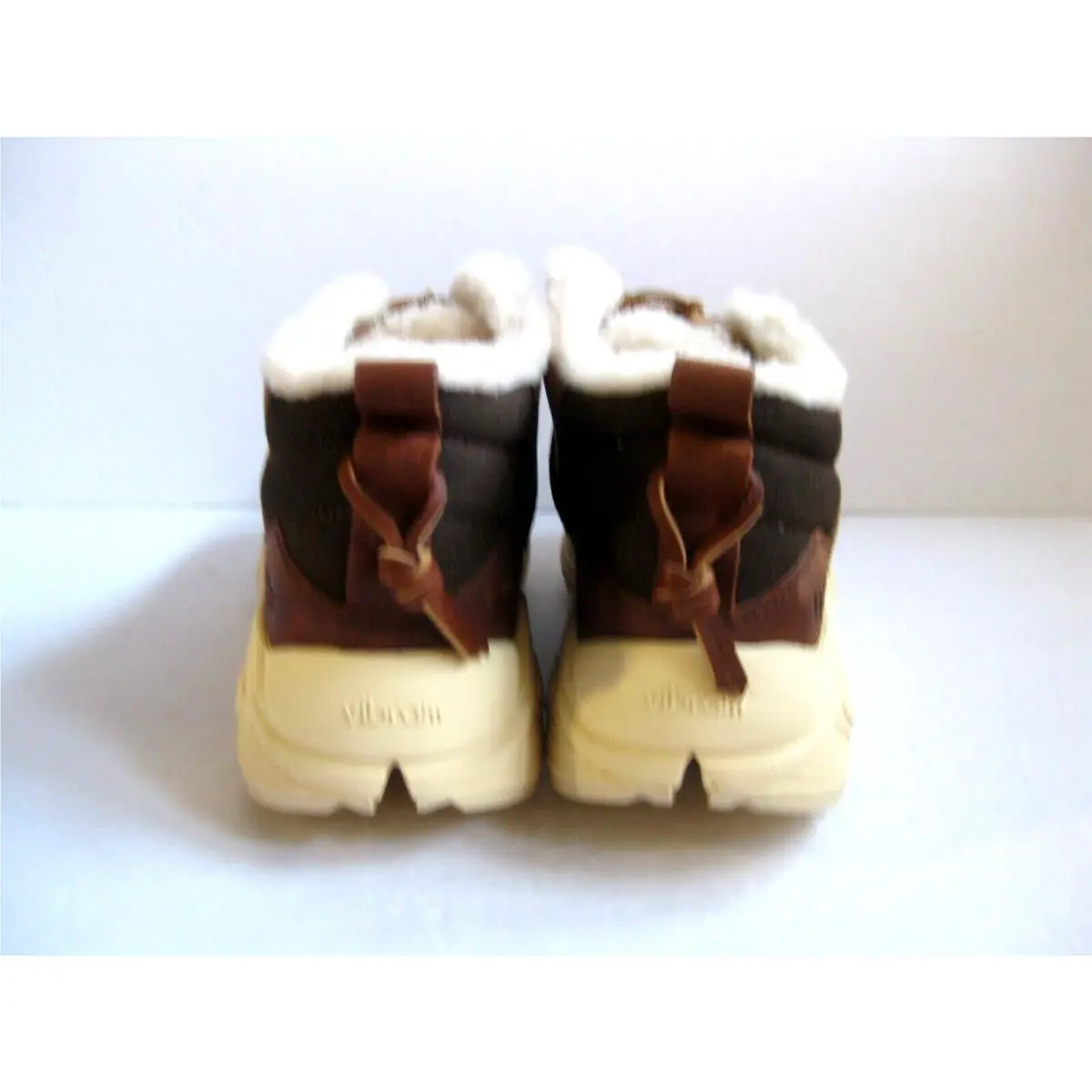 UGG shoes - Chestnut 2