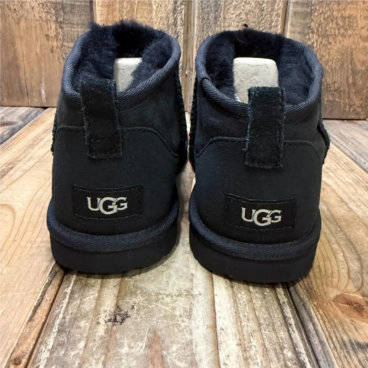 UGG shoes - CLASSIC ULTRA MINI - CLASSIC ULTRA MINI - Black 4