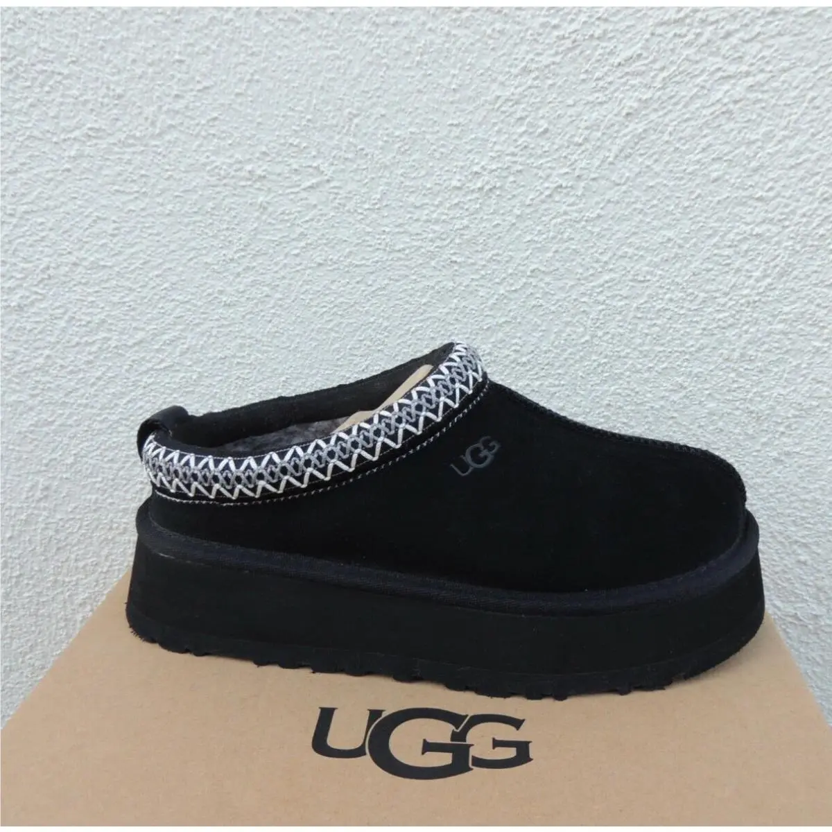 UGG shoes - UGG Tazz - Tazz - Black (UPC: 194715779662) 0